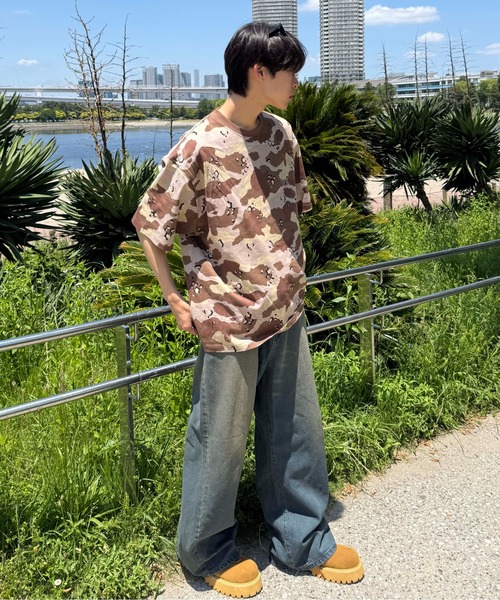 sedacle(セダクル)の「加工ラインストーンカラーTシャツ(Tシャツ/カットソー・レディース・アイボリー/カーキ/ライトブルー/ライトカーキ/ブラウン/ピンク/レッド・SMALL/MEDIUM/LARGE)」の21枚目の写真