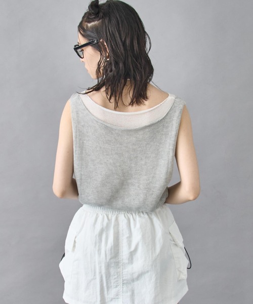 ANAP(アナップ)の「重ね着風 ニット タンクトップ(ニット/セーター・レディース・ブラック/ライトグレー/グレー・FREE)」の12枚目の写真