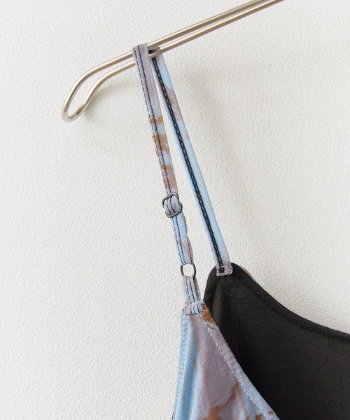 Chick（チック）の「Floral sheer camisole/花柄 シアーキャミソール（キャミソール・レディース・ブラック/グレー/ブルー・FREE）」の10枚目の写真