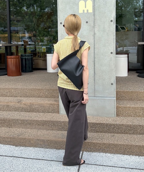 feepur（フェピュール）の「メッシュポロカーディガン（カーディガン/ボレロ・レディース・ベージュ/ブラック・MEDIUM）」の3枚目の写真