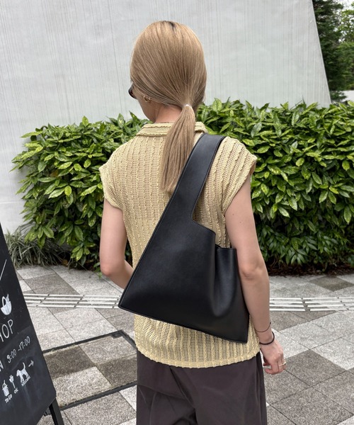 feepur（フェピュール）の「メッシュポロカーディガン（カーディガン/ボレロ・レディース・ベージュ/ブラック・MEDIUM）」の11枚目の写真