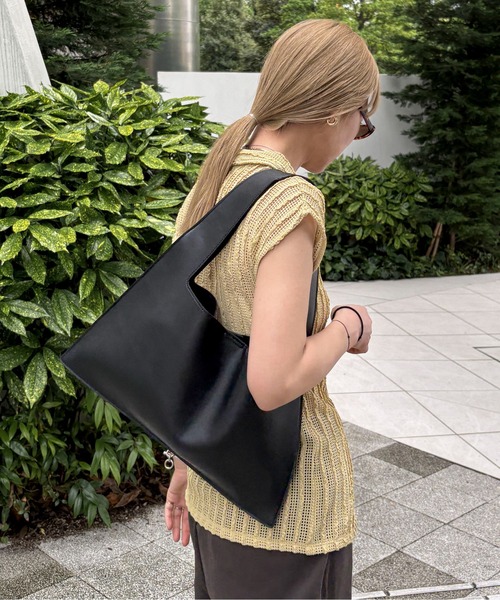 feepur（フェピュール）の「メッシュポロカーディガン（カーディガン/ボレロ・レディース・ベージュ/ブラック・MEDIUM）」の12枚目の写真