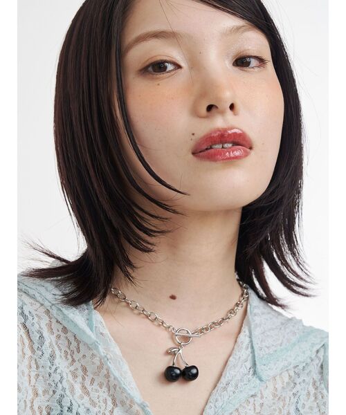jouetie(ジュエティ)の「チェリーネックレス(ネックレス・レディース・ブラック/レッド・FREE)」の3枚目の写真