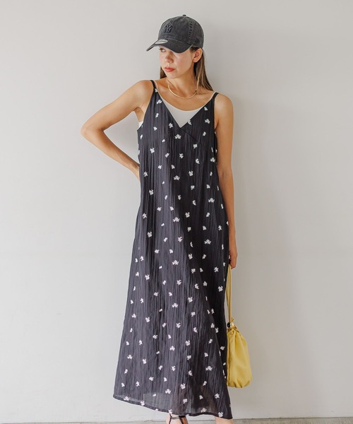 ♯8　19ｓｓ　新品未使用　【　ベイフロー BAYFROW　】 ダメージリペアハイパーストレッチスリムスキニ―デニム　32インチ　インスタ話題 セールBAYFLOW／フラットラウンドウォッチ 18SS（アナログ腕時計