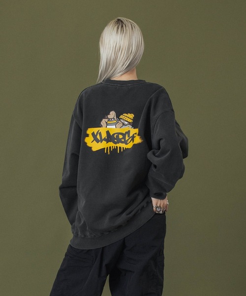 XLARGE（エクストララージ）の「PIGMENT BOMB CREWNECK SWEAT SHIRT（スウェット・メンズ・ブラック/ブラウン/ネイビー・S/M/L/XL）」の4枚目の写真