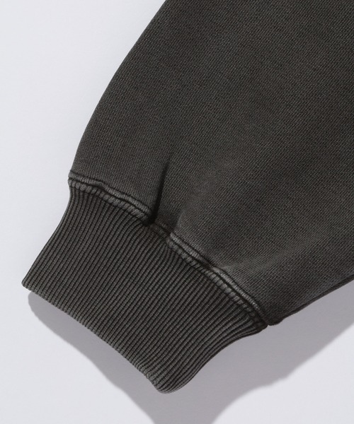 XLARGE（エクストララージ）の「PIGMENT BOMB CREWNECK SWEAT SHIRT（スウェット・メンズ・ブラック/ブラウン/ネイビー・S/M/L/XL）」の7枚目の写真