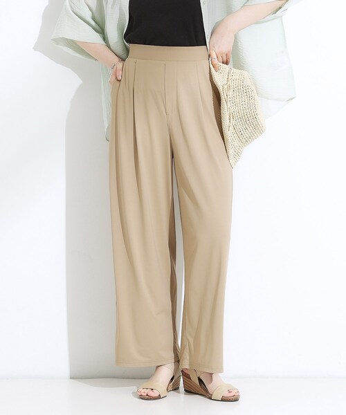 SHOO・LA・RUE（シューラルー）の「【S-LL/ひんやり/UV】リラクシーな穿き心地 エアリーワイドパンツ（その他パンツ・レディース・ブラック/チャコールグレー/ベージュ・04/02/01/03）」の3枚目の写真