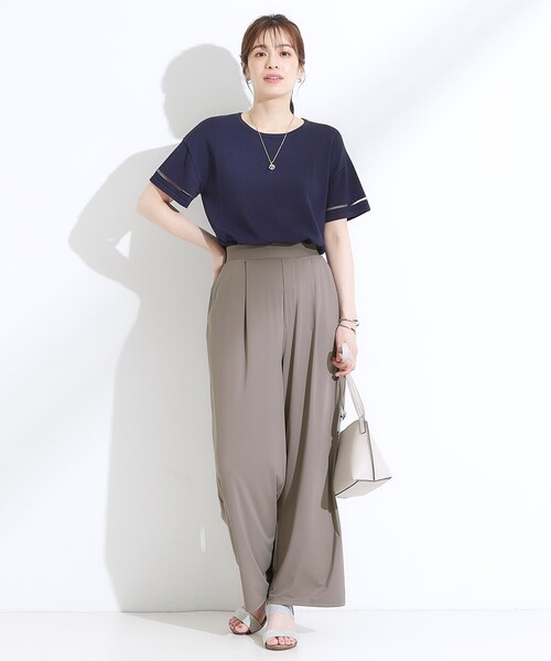 SHOO・LA・RUE（シューラルー）の「【S-LL/ひんやり/UV】リラクシーな穿き心地 エアリーワイドパンツ（その他パンツ・レディース・ブラック/チャコールグレー/ベージュ・04/02/01/03）」の6枚目の写真