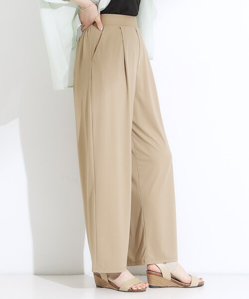 SHOO・LA・RUE（シューラルー）の「【S-LL/ひんやり/UV】リラクシーな穿き心地 エアリーワイドパンツ（その他パンツ・レディース・ブラック/チャコールグレー/ベージュ・04/02/01/03）」の13枚目の写真