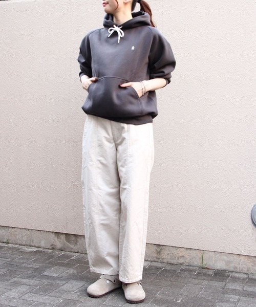 GYMPHLEX（ジムフレックス）の「Gymphlex/ジムフレックス　スウィングスリーブフーデッドプルオーバー　SWING SLEEVE HOODED PULLOVER　GY-C0293 TCF（スウェット・レディース・アイボリー/チャコールグレー/ライトブルー/トップグレー・14）」の14枚目の写真