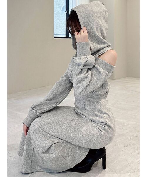 RESEXXY（リゼクシー）の「レイヤードフーディワンピース（ワンピース・レディース・ホワイト/ライトグレー/チャコールグレー/ブラック・FREE）」の15枚目の写真