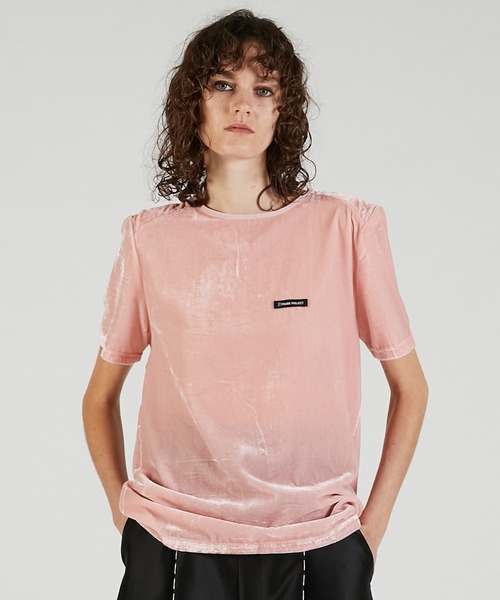 PRANK PROJECT(プランクプロジェクト)の「ショルダーギャザーベロアTシャツ / Shoulder Gathered Velour T-Shirt(Tシャツ/カットソー・レディース・イエロー/ピンク/チャコールグレー・FREE)」の3枚目の写真