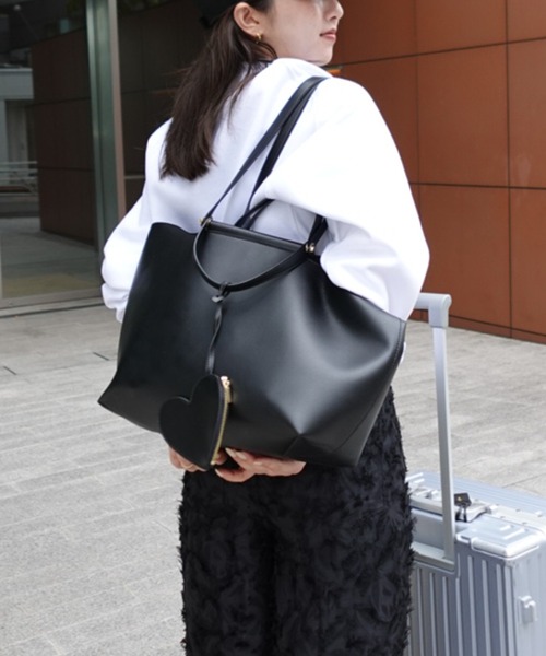 yunaさんコラボ 】ハート型チャーム付き A4サイズ対応トートバッグ
