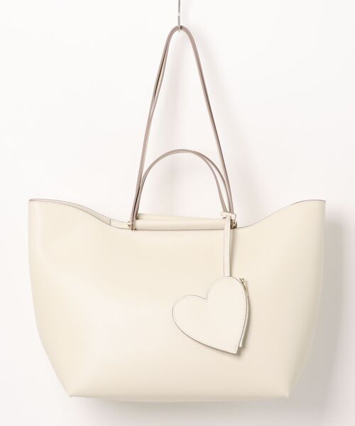 セール】【 yunaさんコラボ 】ハート型チャーム付き A4サイズ対応