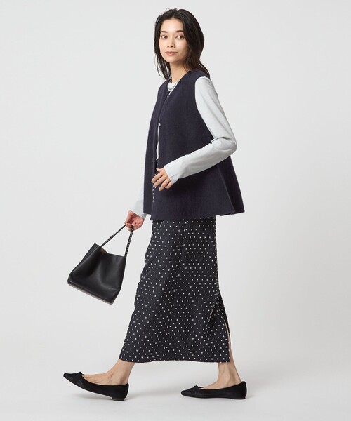 超美品　マドモアゼルノンノン　上質な羊毛とフォックス　ニット ジレ ⛄️アラン模様のセーターで冬を暖かく⛄️ | マドモアゼルノンノン