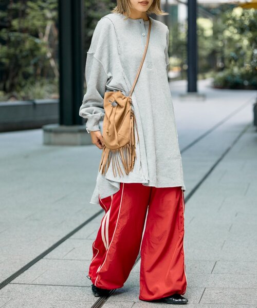 etsinta（エシンタ）の「etsintaリメイクワッフルヘンリーBIGTEE（ワンピース・レディース・グレー/アイボリー・ONE SIZE）」の21枚目の写真