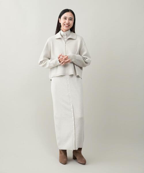 URBAN RESEARCH ROSSO WOMEN(アーバンリサーチ ロッソ)の「スパークリングロングニットワンピース(ワンピース・レディース・ライトベージュ/イエロー・FREE)」の6枚目の写真