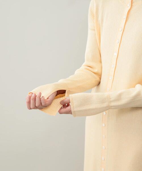 URBAN RESEARCH ROSSO WOMEN(アーバンリサーチ ロッソ)の「スパークリングロングニットワンピース(ワンピース・レディース・ライトベージュ/イエロー・FREE)」の14枚目の写真