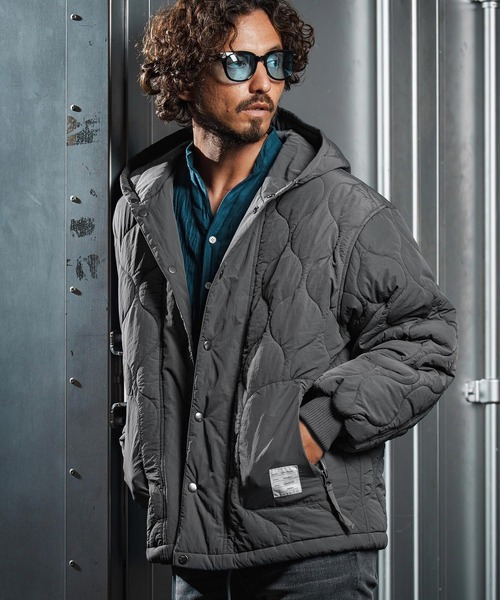 wjk reluxe(ダブルジェーケーリラックス)の「mj10961-gourd quilting hooded blouson フーデッドブルゾン(WR25W-06)(ブルゾン・メンズ・ブラック/グレイッシュベージュ/グレー・L/M/S)」の16枚目の写真