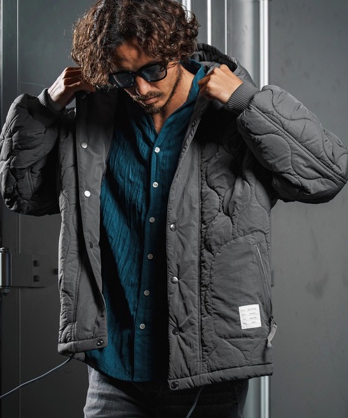 wjk reluxe(ダブルジェーケーリラックス)の「mj10961-gourd quilting hooded blouson フーデッドブルゾン(WR25W-06)(ブルゾン・メンズ・ブラック/グレイッシュベージュ/グレー・L/M/S)」の17枚目の写真