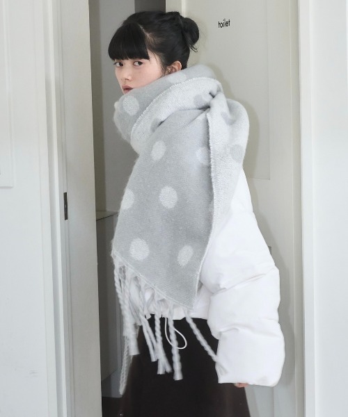 Smyeon（スミョン）の「Assortment volume muffler/アソートボリューム