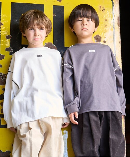 b・ROOM（ビールーム）の「【MNCM】【カイテキ天竺】パイピングビッグTシャツ（Tシャツ/カットソー・キッズ・オフホワイト/ブラック/チャコール・130cm/140cm/120cm/110cm/150cm）」の6枚目の写真