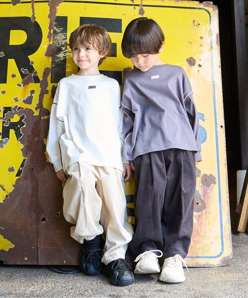 b・ROOM（ビールーム）の「【MNCM】【カイテキ天竺】パイピングビッグTシャツ（Tシャツ/カットソー・キッズ・オフホワイト/ブラック/チャコール・130cm/140cm/120cm/110cm/150cm）」の7枚目の写真