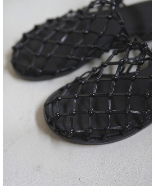 anuke（アンヌーク）の「anuke Braid Flat Shoes（サンダル・レディース・ダークブラウン/ブラック・36/37/38）」の6枚目の写真