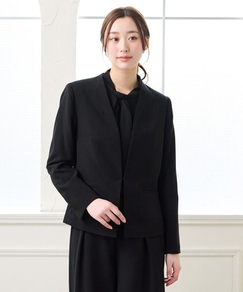 AIMER(エメ)の「【喪服・礼服】ウォッシャブル Vネックノーカラージャケット(ノーカラージャケット・レディース・ブラック・MEDIUM/LARGE/X-LARGE)」の2枚目の写真