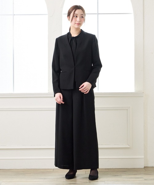 AIMER(エメ)の「【喪服・礼服】ウォッシャブル Vネックノーカラージャケット(ノーカラージャケット・レディース・ブラック・MEDIUM/LARGE/X-LARGE)」の3枚目の写真