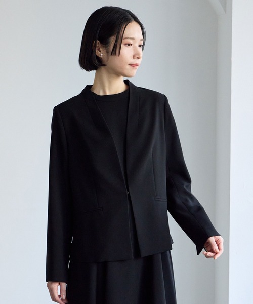 AIMER(エメ)の「【喪服・礼服】ウォッシャブル Vネックノーカラージャケット(ノーカラージャケット・レディース・ブラック・MEDIUM/LARGE/X-LARGE)」の16枚目の写真