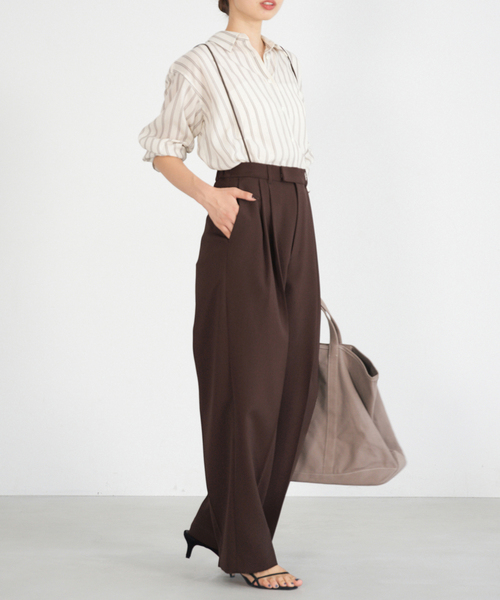 IENA（イエナ）の「サスペンダーダブルクロスパンツ（スラックス・レディース・カーキ/ブラック/ブラウン・40/38/36/34）」の14枚目の写真