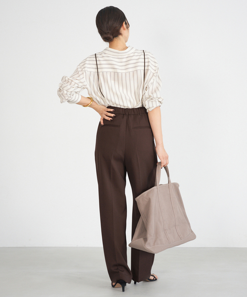 IENA（イエナ）の「サスペンダーダブルクロスパンツ（スラックス・レディース・カーキ/ブラック/ブラウン・40/38/36/34）」の15枚目の写真