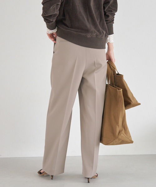 IENA（イエナ）の「サスペンダーダブルクロスパンツ（スラックス・レディース・カーキ/ブラック/ブラウン・40/38/36/34）」の18枚目の写真