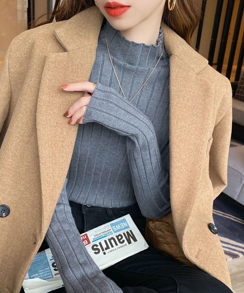 Beststore(ベストストア)の「ボトルネック リブニット 長袖(ニット/セーター・レディース・ホワイト/ベージュ系その他/ピンク/ブラウン/グリーン/パープル/イエロー/オレンジ/ダークブルー/ブラック/ライトベージュ/グレー/ブルー/ダークグリーン/ローズ・FREE)」の3枚目の写真