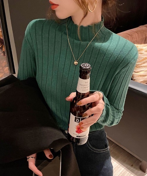 Beststore(ベストストア)の「ボトルネック リブニット 長袖(ニット/セーター・レディース・ホワイト/ベージュ系その他/ピンク/ブラウン/グリーン/パープル/イエロー/オレンジ/ダークブルー/ブラック/ライトベージュ/グレー/ブルー/ダークグリーン/ローズ・FREE)」の7枚目の写真