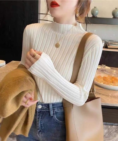 Beststore(ベストストア)の「ボトルネック リブニット 長袖(ニット/セーター・レディース・ホワイト/ベージュ系その他/ピンク/ブラウン/グリーン/パープル/イエロー/オレンジ/ダークブルー/ブラック/ライトベージュ/グレー/ブルー/ダークグリーン/ローズ・FREE)」の16枚目の写真