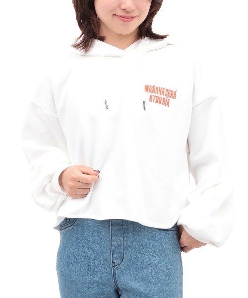 チチカカ（チチカカ）の「Orale! バックロゴショートスウェットフーディー（パーカー・レディース・ホワイト/パープル/オレンジ/ブラック・FREE）」の13枚目の写真