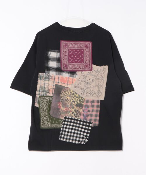 Desigual（デシグアル）の「バンダナ柄の半袖Tシャツ（Tシャツ/カットソー・メンズ・ブラック・M/L/XL/S/XXL）」の2枚目の写真