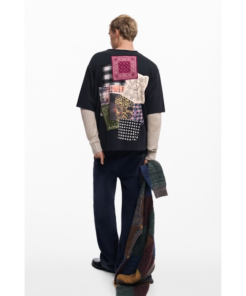 Desigual（デシグアル）の「バンダナ柄の半袖Tシャツ（Tシャツ/カットソー・メンズ・ブラック・M/L/XL/S/XXL）」の7枚目の写真