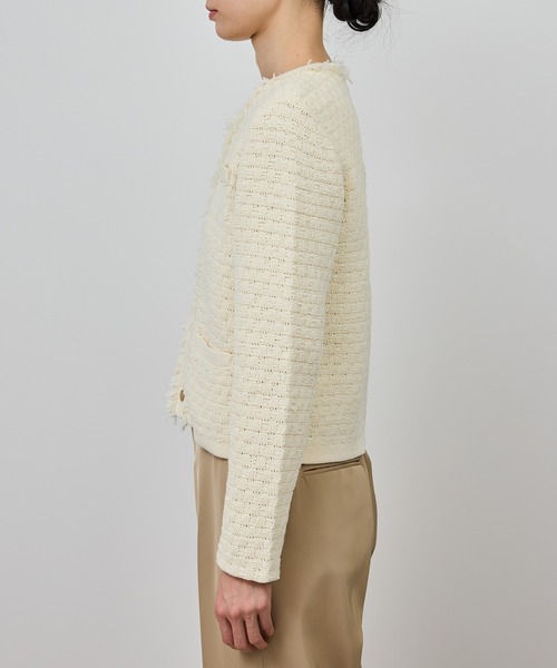 ROPE'(ロペ)の「ニットフリンジジャケット(ノーカラージャケット・レディース・ネイビー/キナリ・36/38)」の9枚目の写真