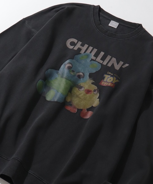 Disney(ディズニー)の「【Disneycollection/ディズニーコレクション】ヴィンテージピグメント加工アソートデザイン 裏毛 スウェットトレーナー(スウェット・メンズ・ブラック系その他/ブラック系その他2/ブラック系/ブラック系2/ブラック系5/ブラック系6/ブラック系8/ブラック系9/ブラック系その他3/ブラック系4/ブラック系7/ブラック系1/ブラック系3・M/XL/L)」の18枚目の写真