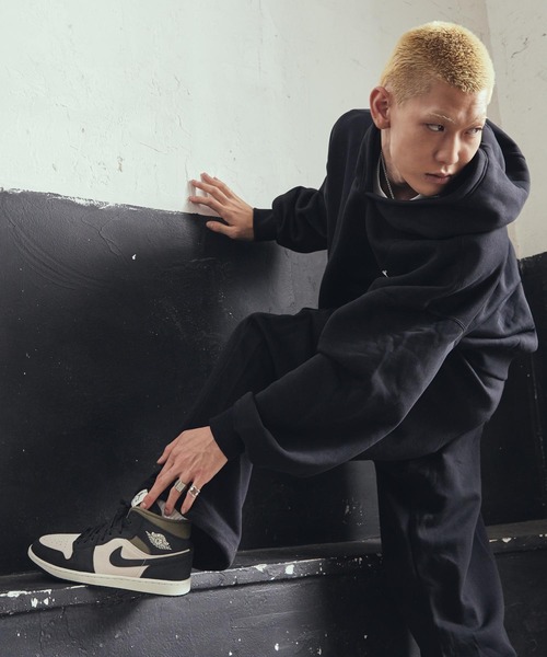 セール】エア ジョーダン 1 MID SE メンズシューズ / Air Jordan 1 Mid