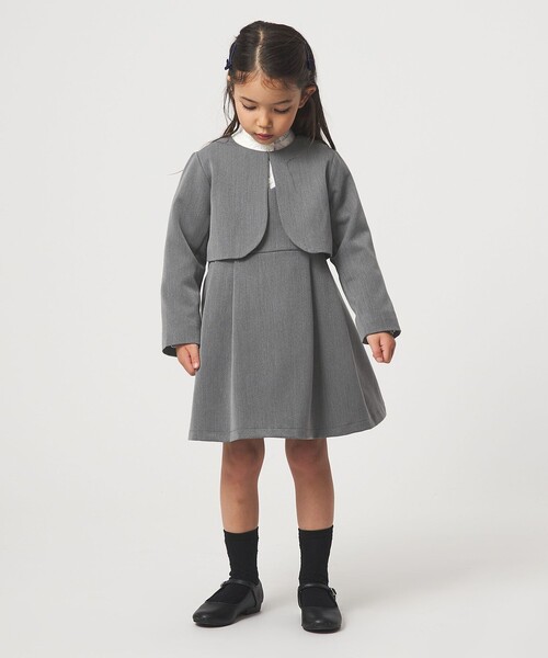 green label relaxing（グリーンレーベルリラクシング）の「ボレロ + ジャンパースカート セット / キッズ 110cm-130cm（スーツセット・キッズ・グレー/ベージュ・130cm/120cm/110cm）」の3枚目の写真