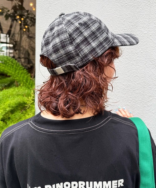 DOUBLE NAME（ダブルネーム）の「【m:rex】ミニ恐竜ワッペンチェックキャップ（キャップ・レディース・ライトグレー/ブラック・FREE）」の3枚目の写真