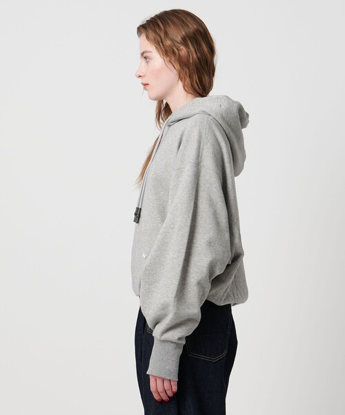ASTRAET（アストラット）の「＜ASTRAET＞ ウラケ ソデジップ プルオーバーパーカー（パーカー・レディース・ブラック/ライトグレー・FREE）」の7枚目の写真