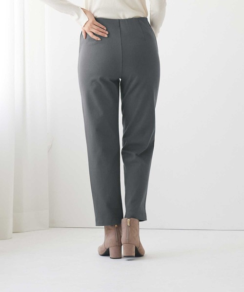Tuche（トゥシェ）の「Tuche/トゥシェ　テーパードパンツ　ウールライク裏起毛 ストレッチ アンクル丈（その他パンツ・レディース・ネイビー/ブラック系その他/グレー系その他・MEDIUM/LARGE/X-LARGE）」の5枚目の写真