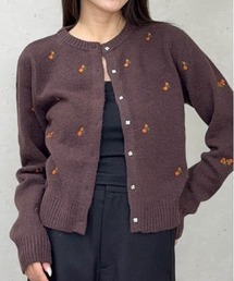 アルパカタッチフラワー刺繍カーディガン