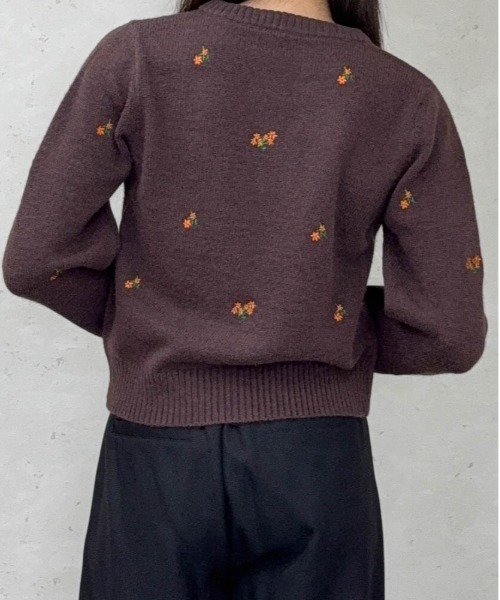 Per sist ence(パーシエンス)の「アルパカタッチフラワー刺繍カーディガン(カーディガン/ボレロ・レディース・ブラウン/ネイビー/チャコールグレー・ONE SIZE)」の19枚目の写真