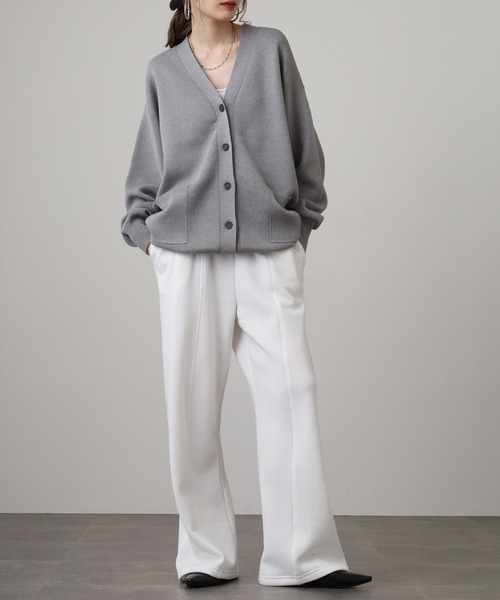 OMNES（オムネス）の「スウェットライクニットVネック長袖カーディガン（カーディガン/ボレロ・レディース・ブラック/モカ/グレー・FREE）」の12枚目の写真